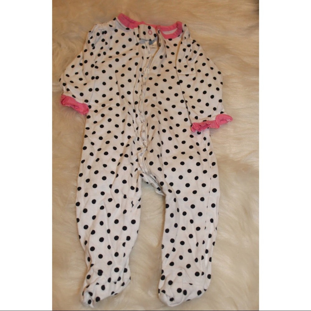 ‼️LIKE NEW‼️ White and Black Polka-Dot Sleeper